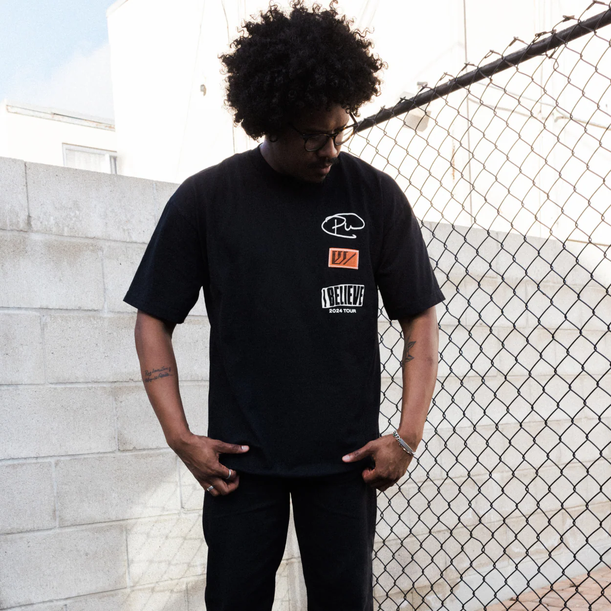 OUTW/THEOLD - I BELIEVE Black Tee - Image 3